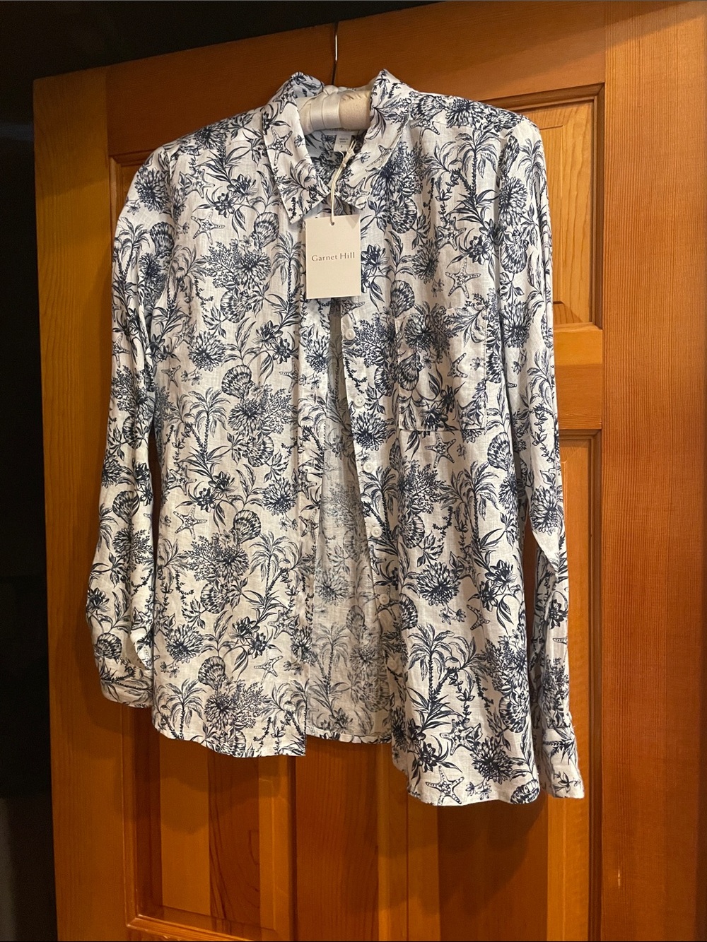 NWT Garnet Hill Navy Floral/ Seashell Print Button-Front Linen Shirt
